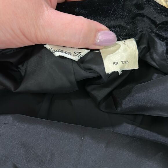 Henri Bendel Vintage Black Velvet Button-Up Jacket With Pockets Size 14 - Picture 6 of 15